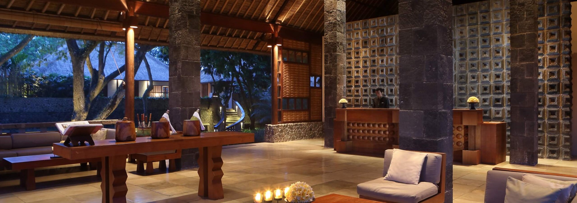 lobby-alila-ubud-balitravel