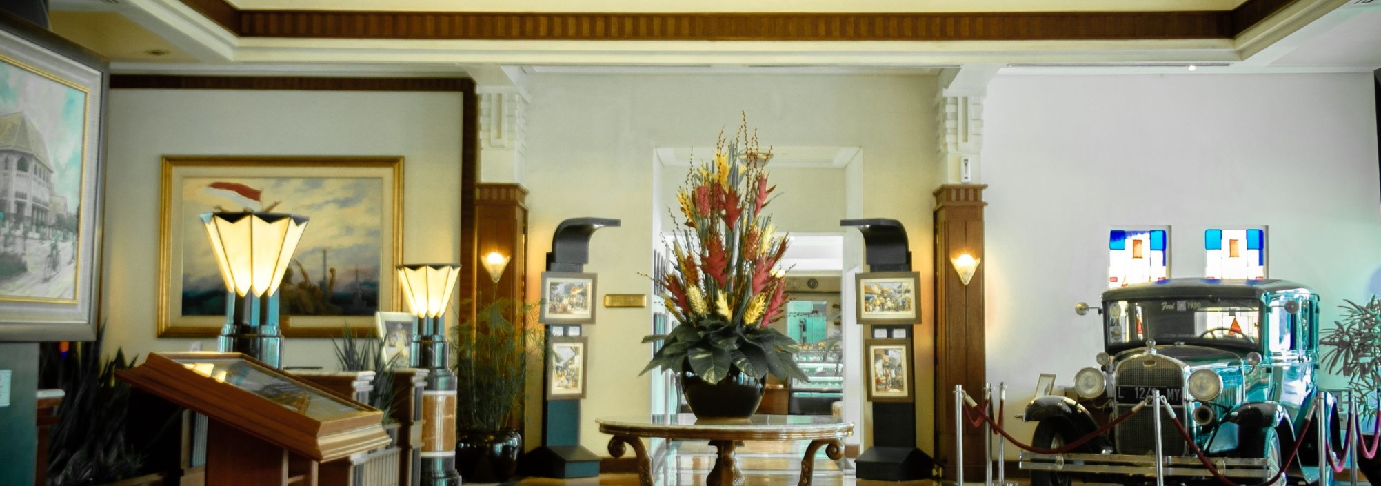 lobby-majapahit-surabay-balitravel