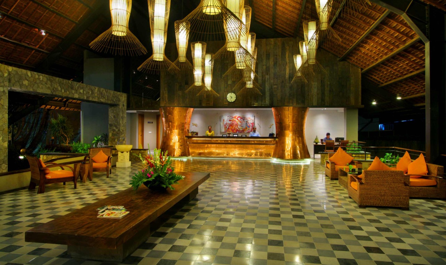 lobby-oasis-lagoon-resort-balitravel