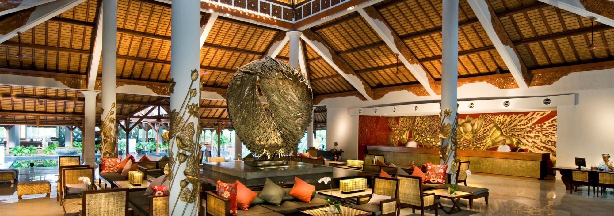 lobby-padma-resort-legian-balitravel