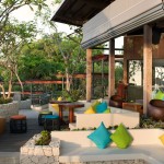 lounge-padma-resort-legian-balitravel