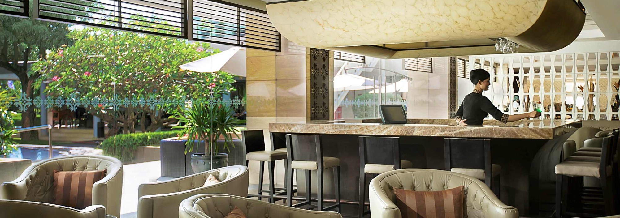 lounge-royal-ambarrukmo-yogyakarta