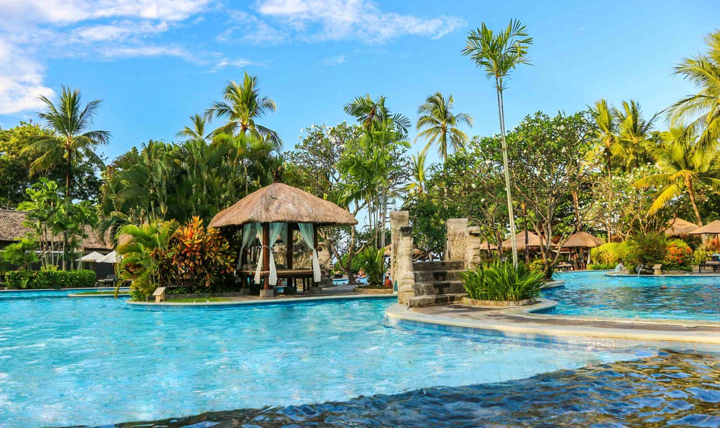 melia-bali-pool