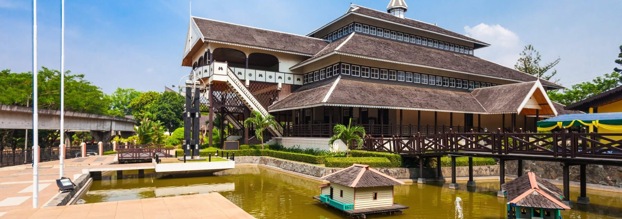 miniatuurpark-taman-mini-indonesia-excursie-jakarta