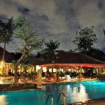 night-pool-puri-saron-resort-seminyak-balitravel-1
