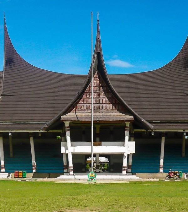 padang-sumatra-balitravel