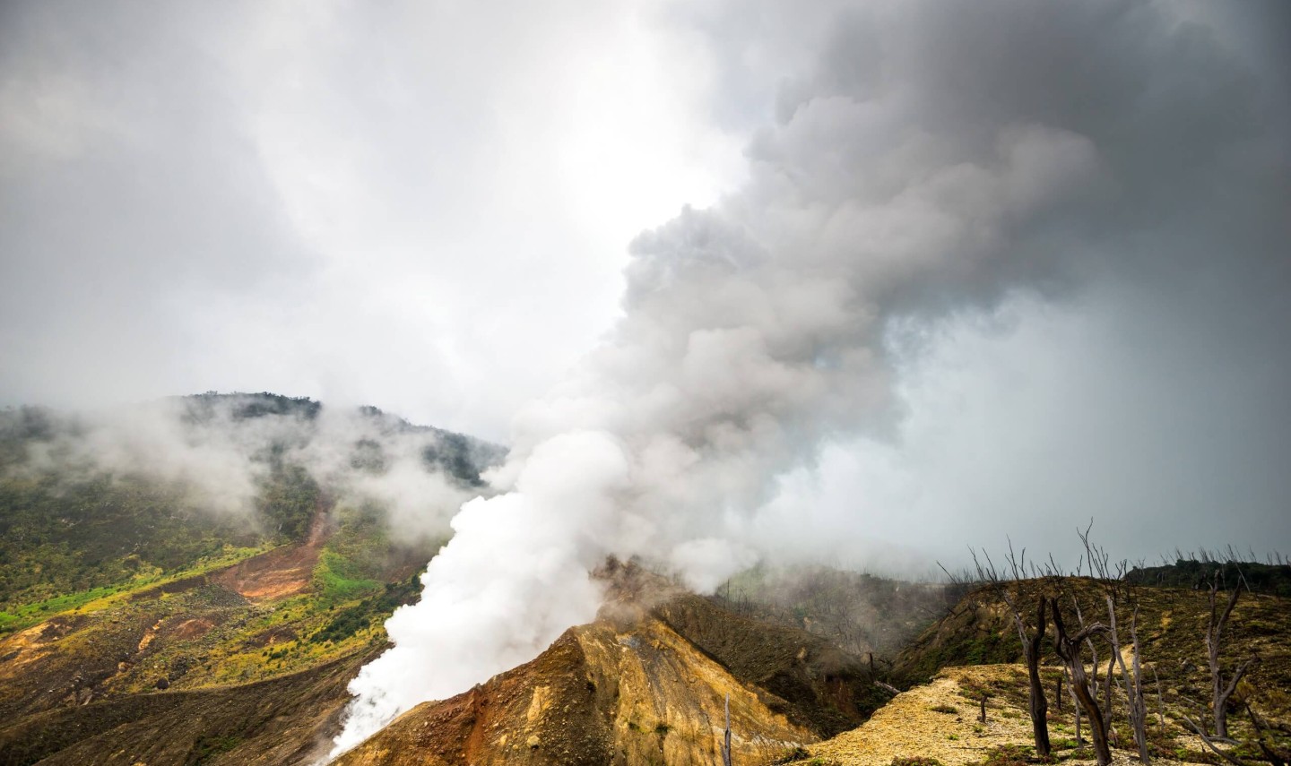 papandayan-krater-vulkaan-west-java