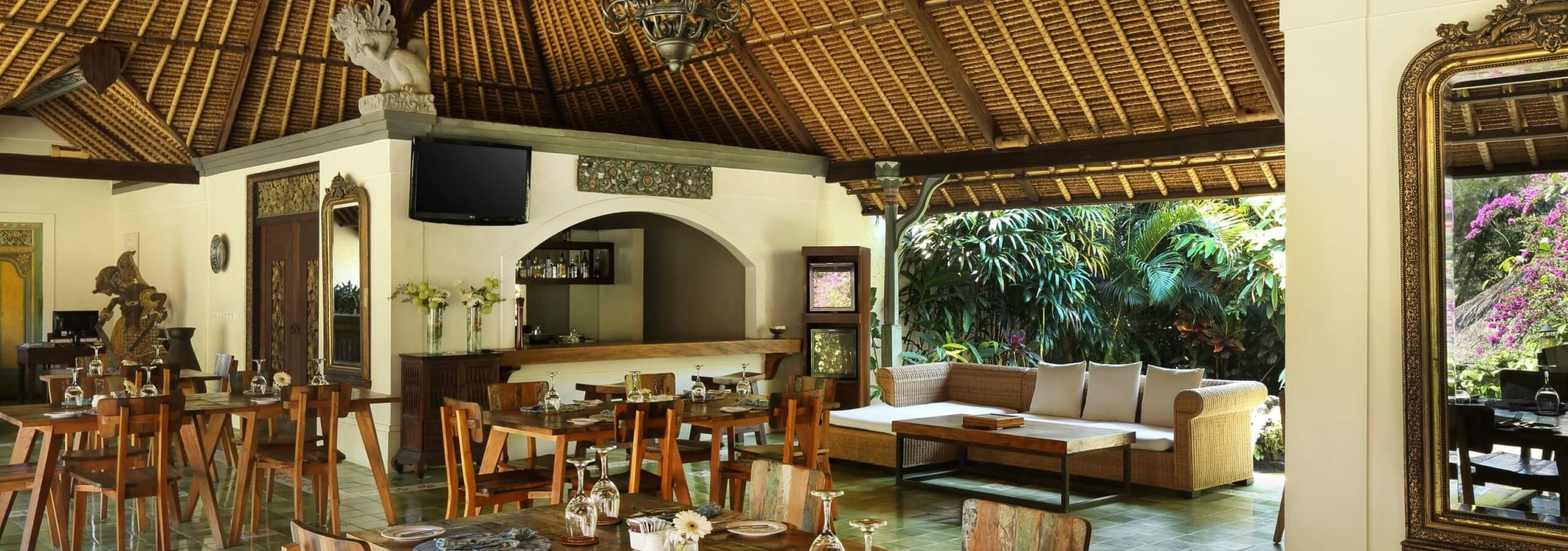 plataran-canggu-bali-resort-restaurant-balitravel