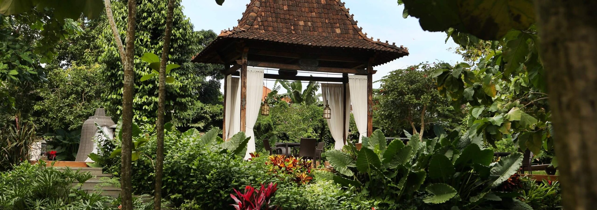 plataran-canggu-bali-resort-tuin