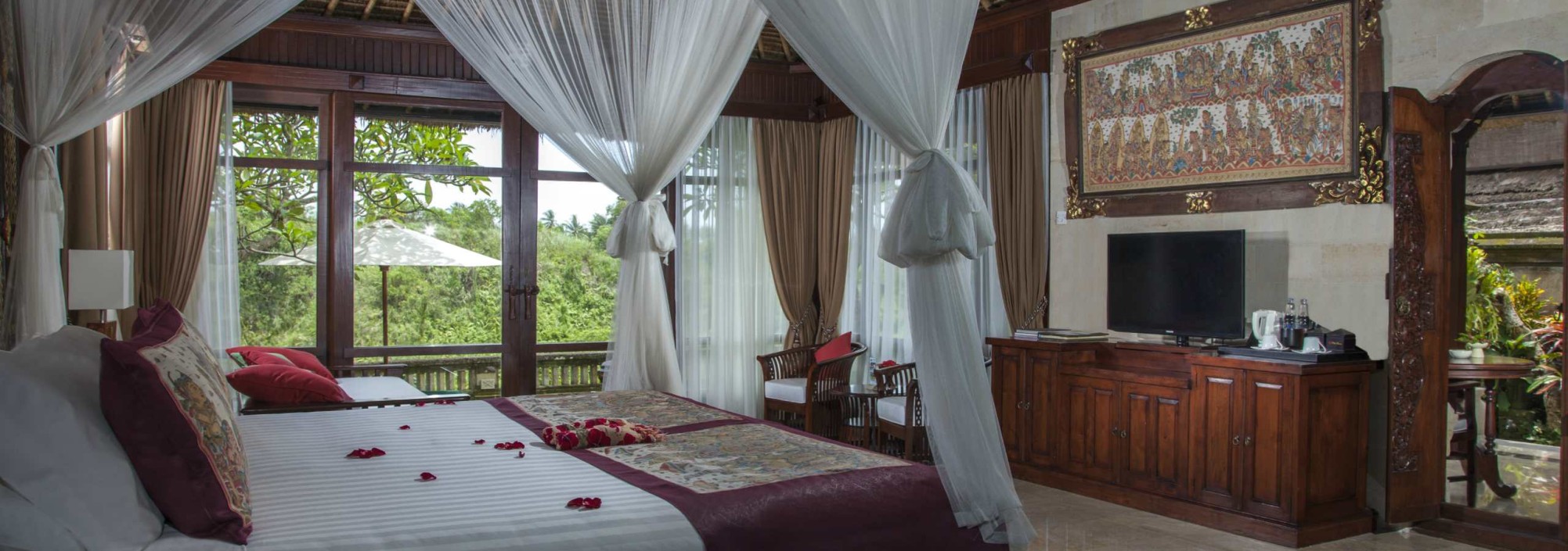 pool-garden-villa-interior-pita-maha-ubud-balitravel