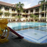 pool-prime-plaza-hotel-jogyakarta-balitravel