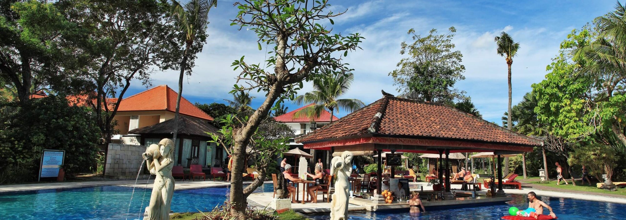 pool-puri-saron-resort-seminyak-balitravel