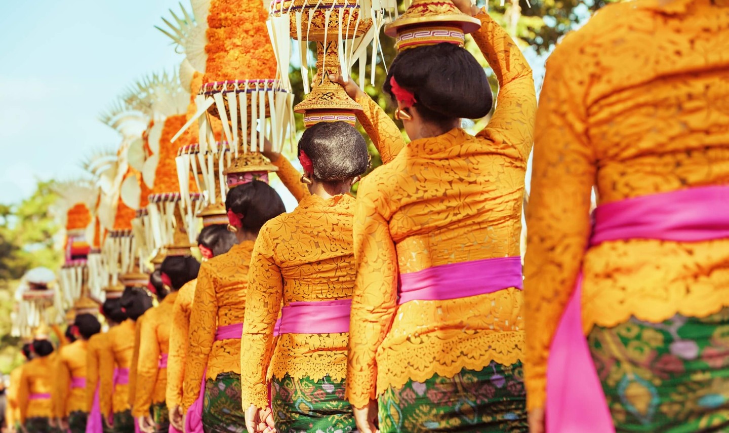 processie-bali-indonesie
