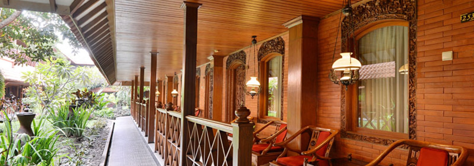 puri-artha-yogyakarta-balitravel