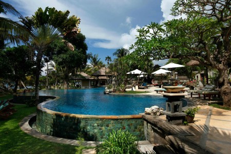 puri-bagus-lovina-balitravel