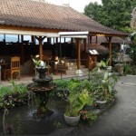 puri-lumbung-cottages-balitravel-restaurant-1-1