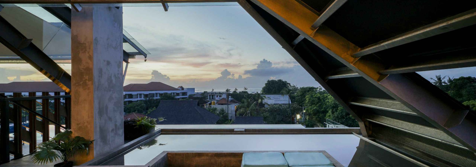 relax-artotel-sanur-balitravel
