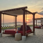 relax-bed-strand-rama-candidasa-resort-bali-travel-2