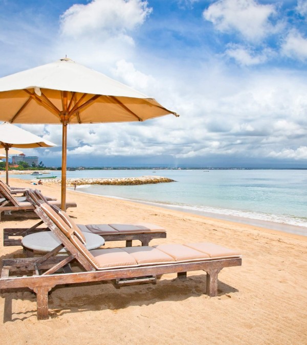 relax-strand-sanur-bali-balitravel