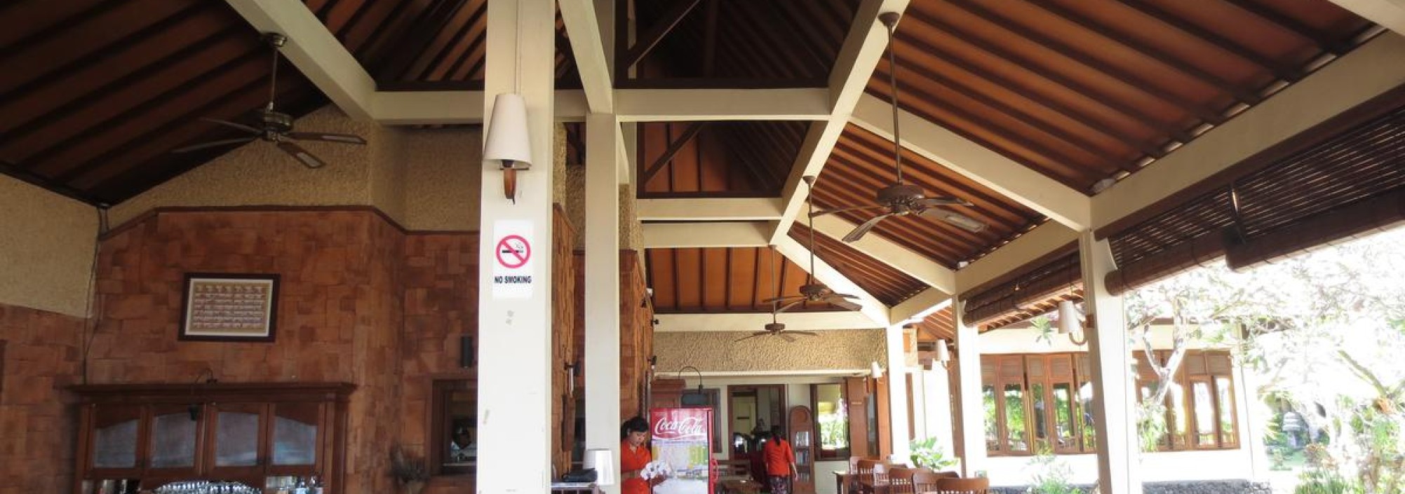 restaurant-besakih-beach-hotel-bali