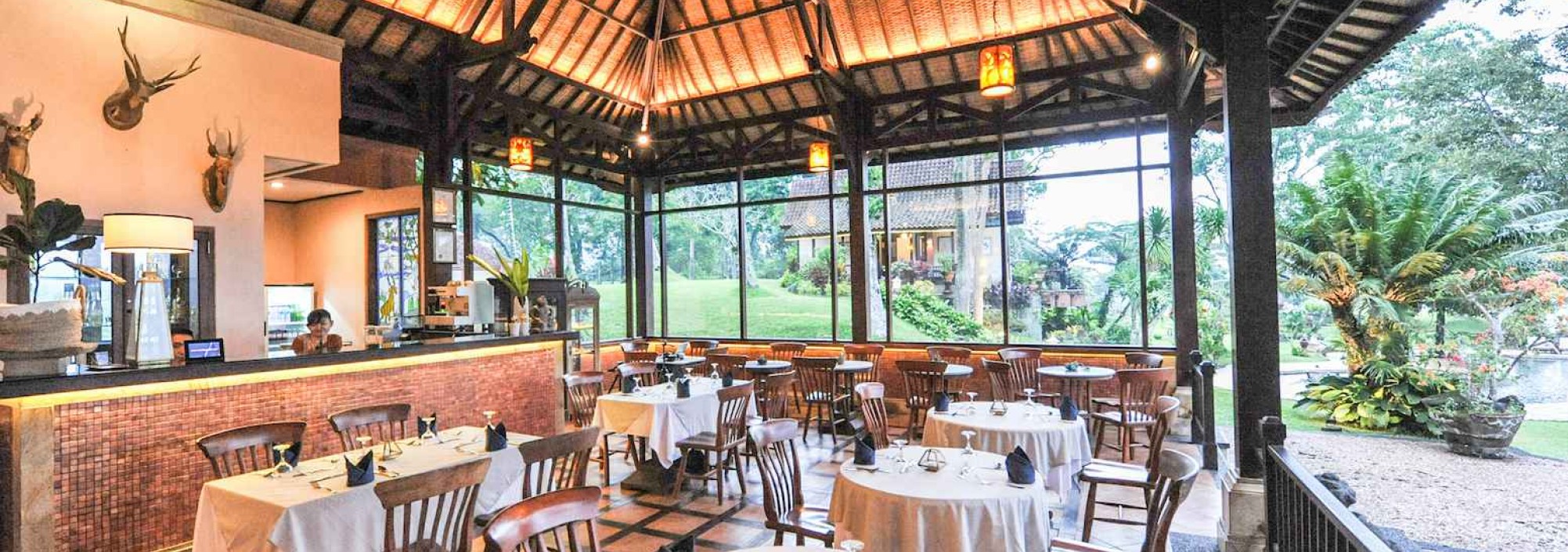 restaurant-ijen-resort-villas-java-balitravel