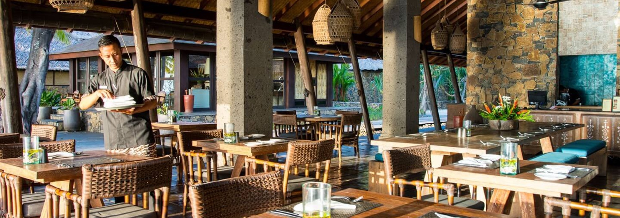 restaurant-jeeva-klui-resort-senggigi-bali-travel