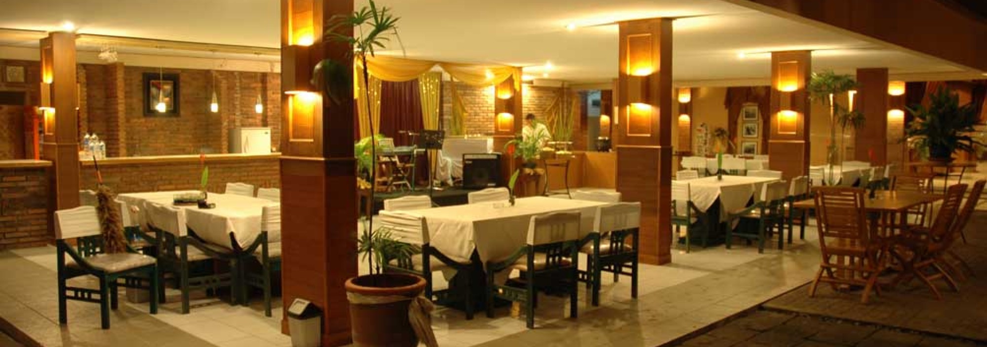 restaurant-nyiur-indah-resort-pangandaran-balitravel