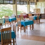 restaurant-puri-sari-beach-hotel-labuan-bajo-balitravel