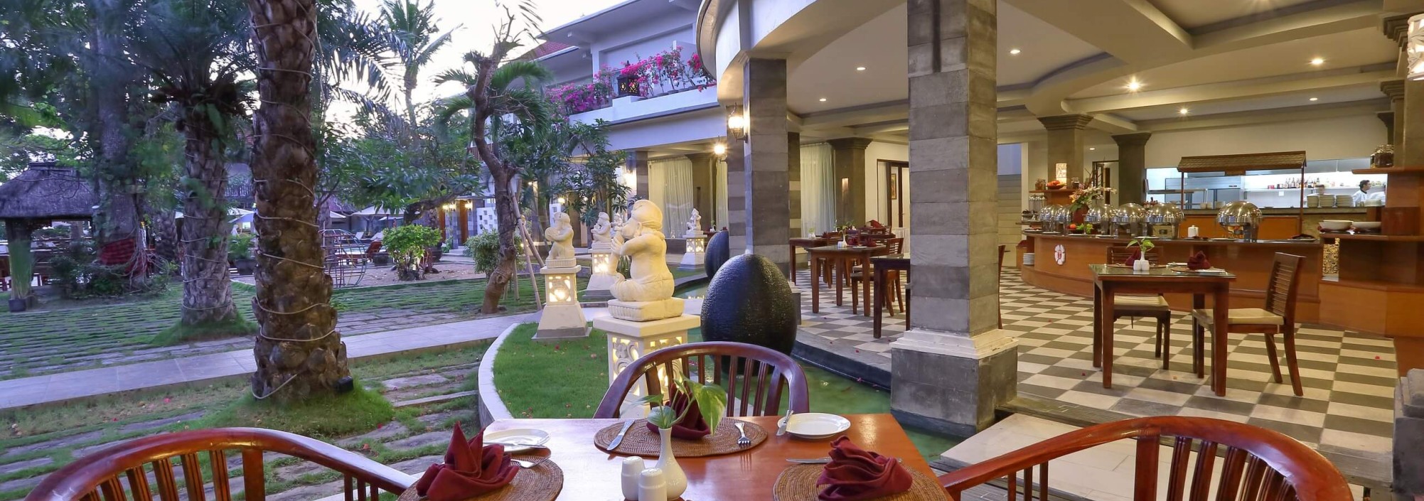 restaurant-puri-saron-resort