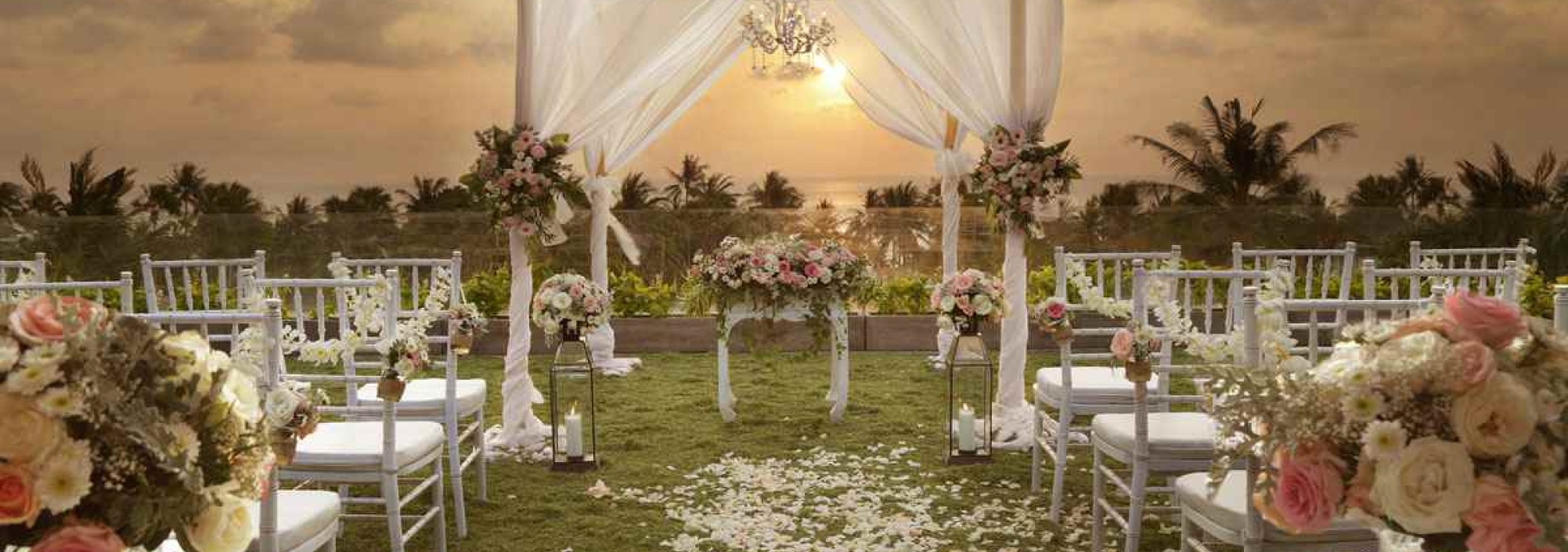 roftoop-ceremony-bali-mandira-beach-resort