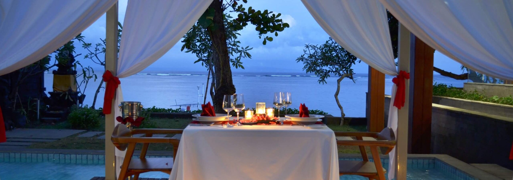 romantic-diner-maya-sanur-balitravel-2