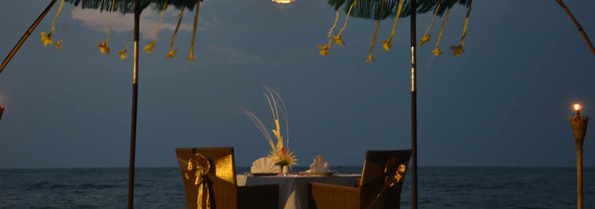romantic-dinner-kila-senggigi-balitravel