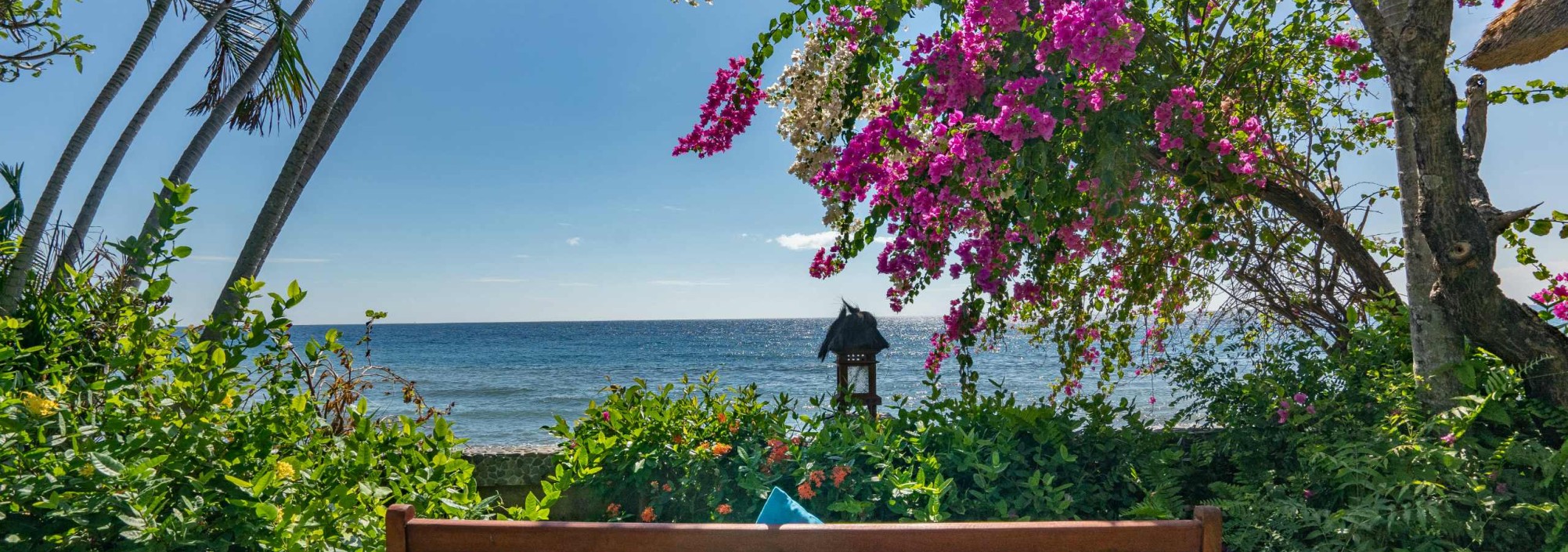 santai-bali-hotel-amed-garden-zee-balitravel