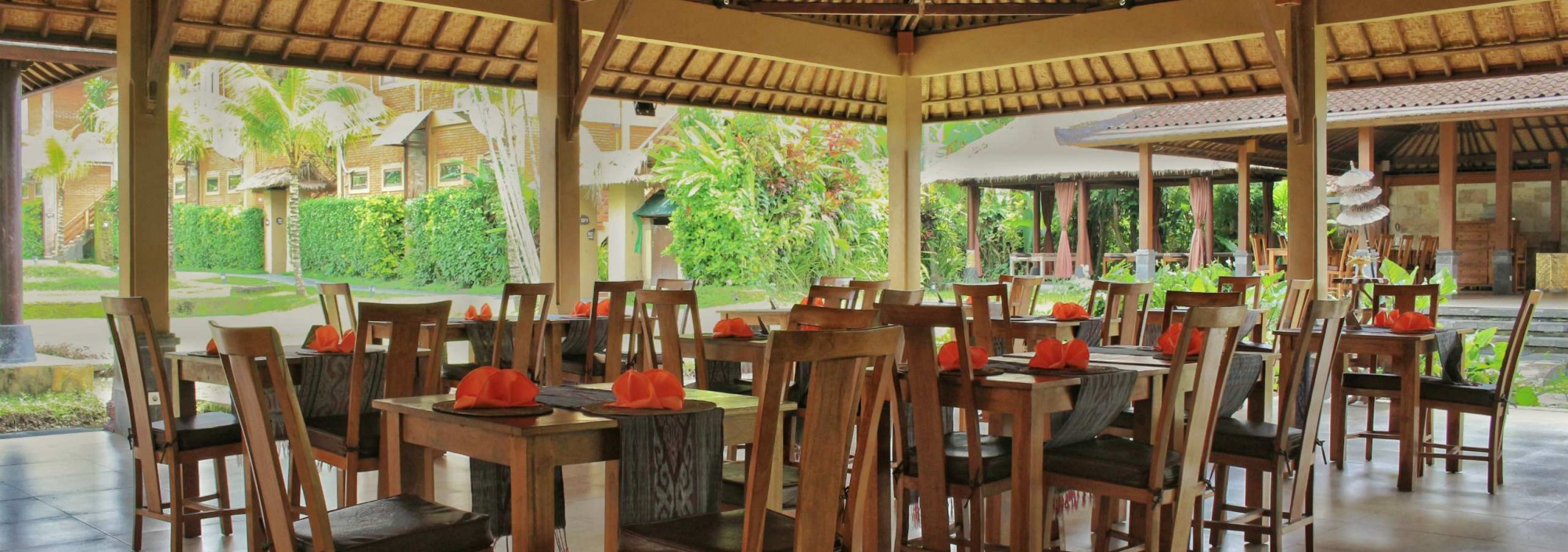 saren-indah-restaurant-balitravel