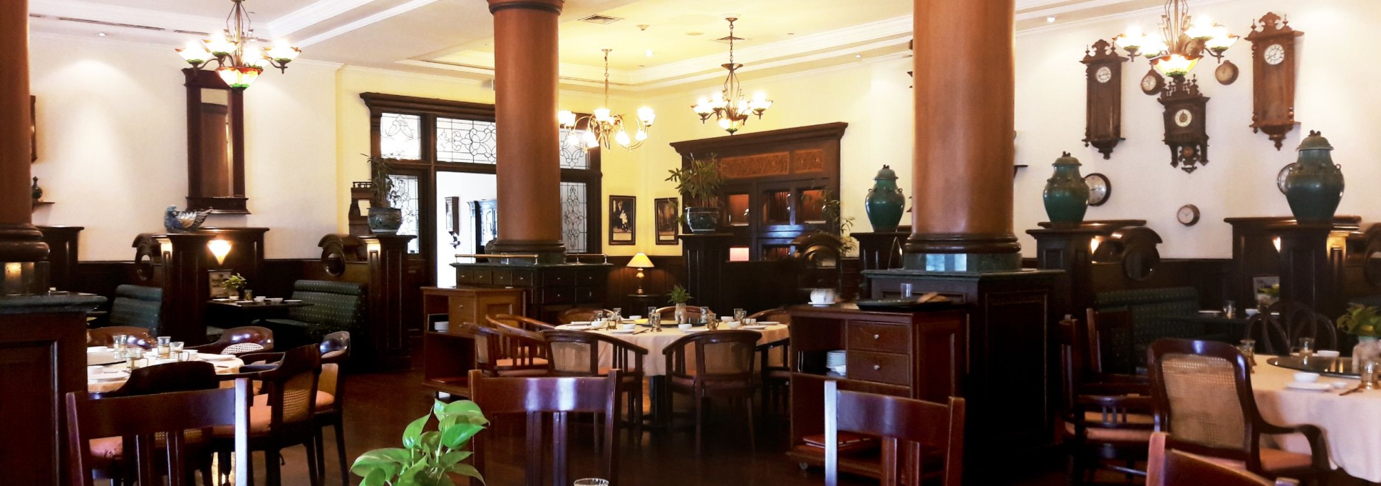 sarkies-chinese-restaurant-majapahit-surabaya-balitravel