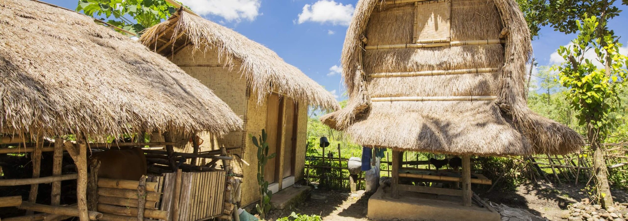 sasak-dorp-traditioneel-huis-lombok