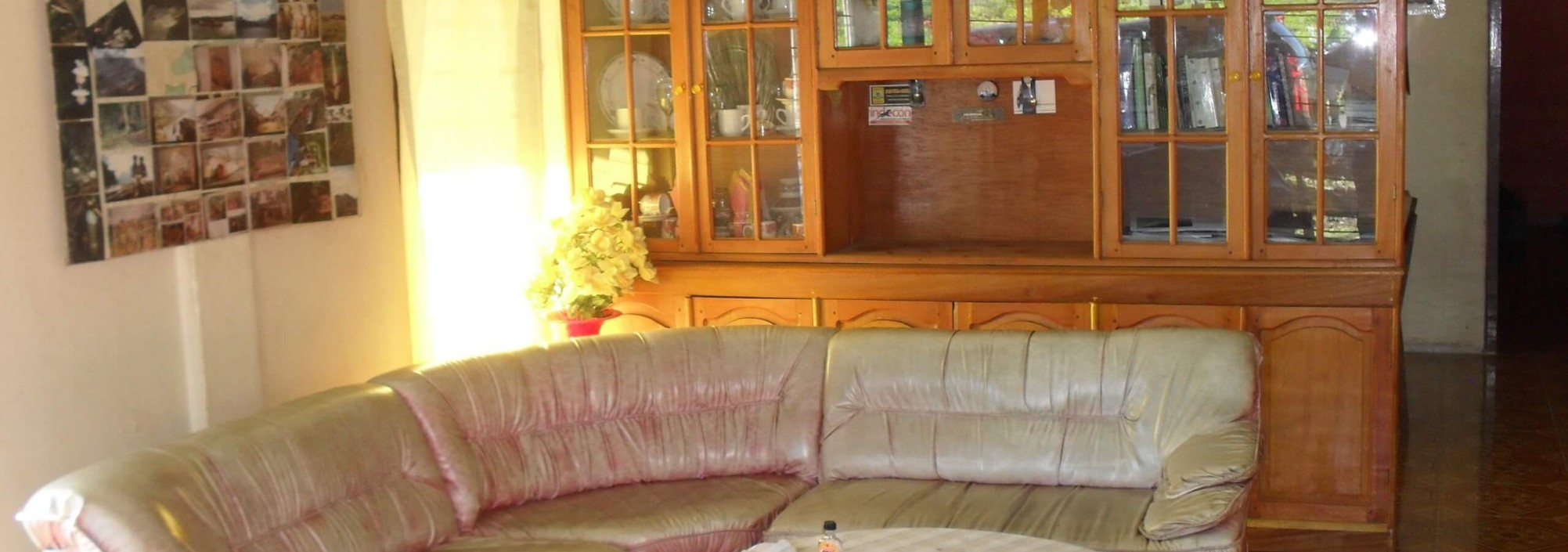 subandi-homestay-woonkamer-kerik-tuo-sumatra