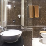 sukajadi-hotel-junior-suite-badkamer