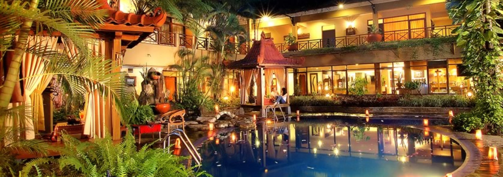 sukajadi-hotel-main-pool