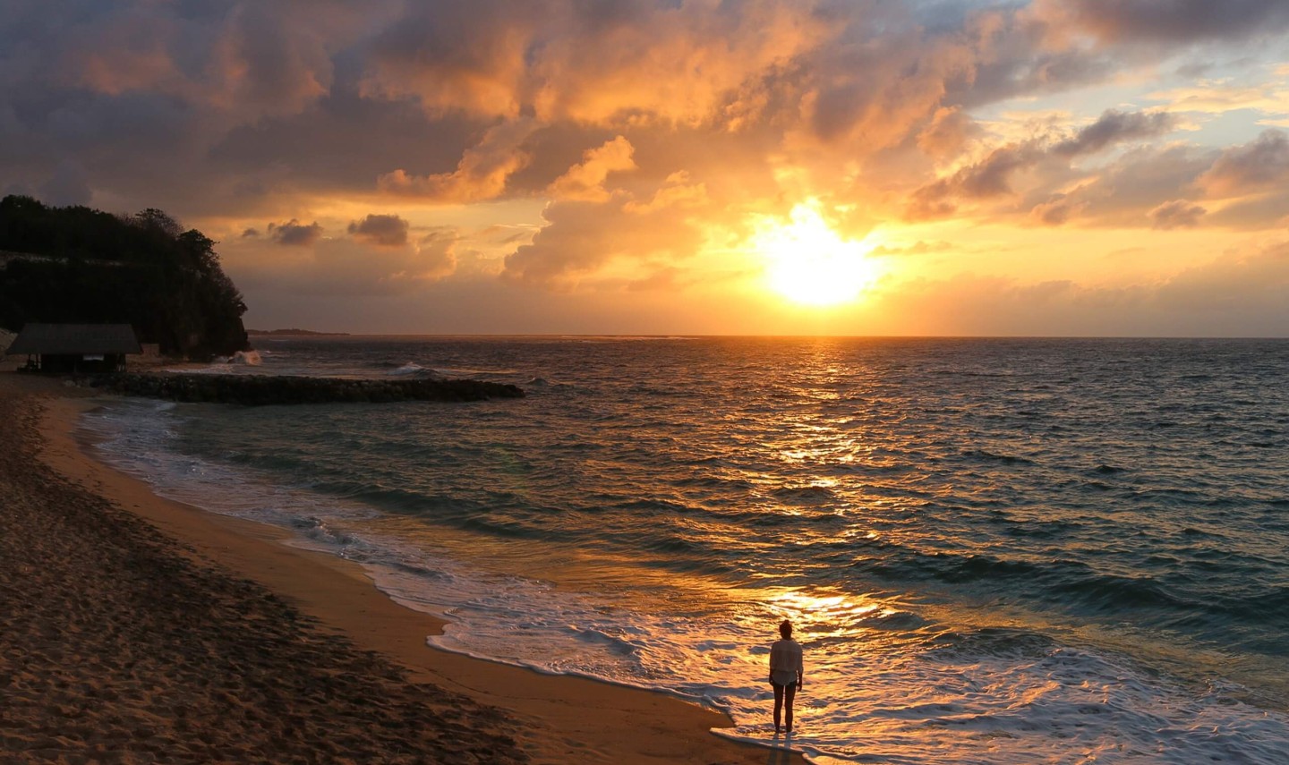 sunrise-at-nusa-dua-bali