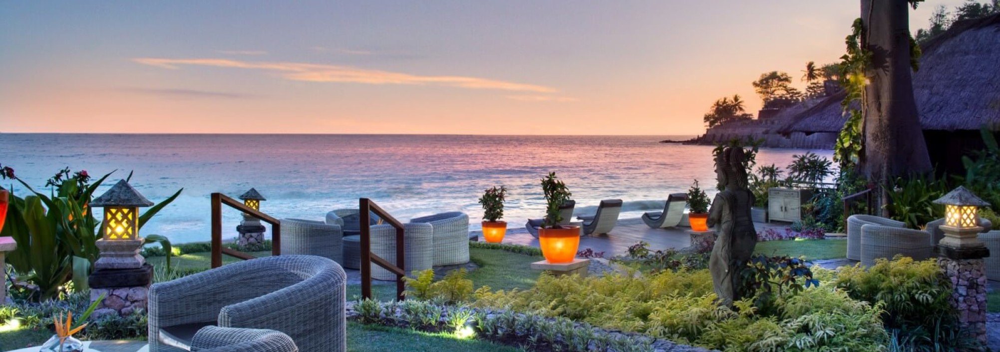 sunset-bar-sheraton-senggigi