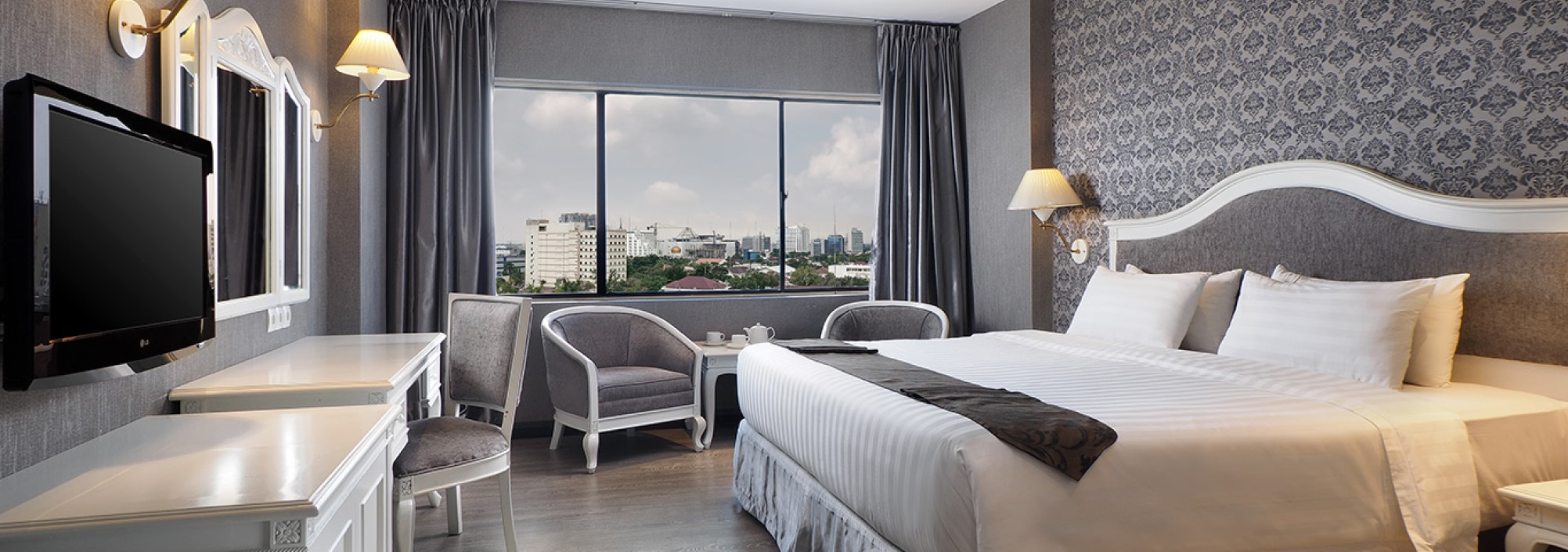 superior-room-le-poloniahotel-medan-balitravel