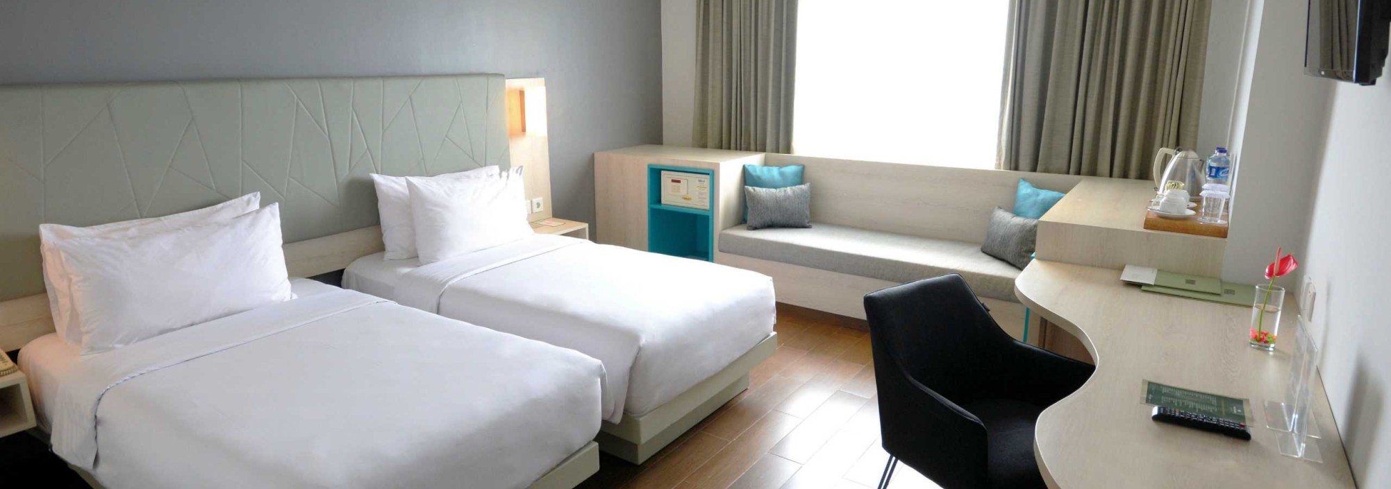 superior-twin-santika-bogor-balitravel