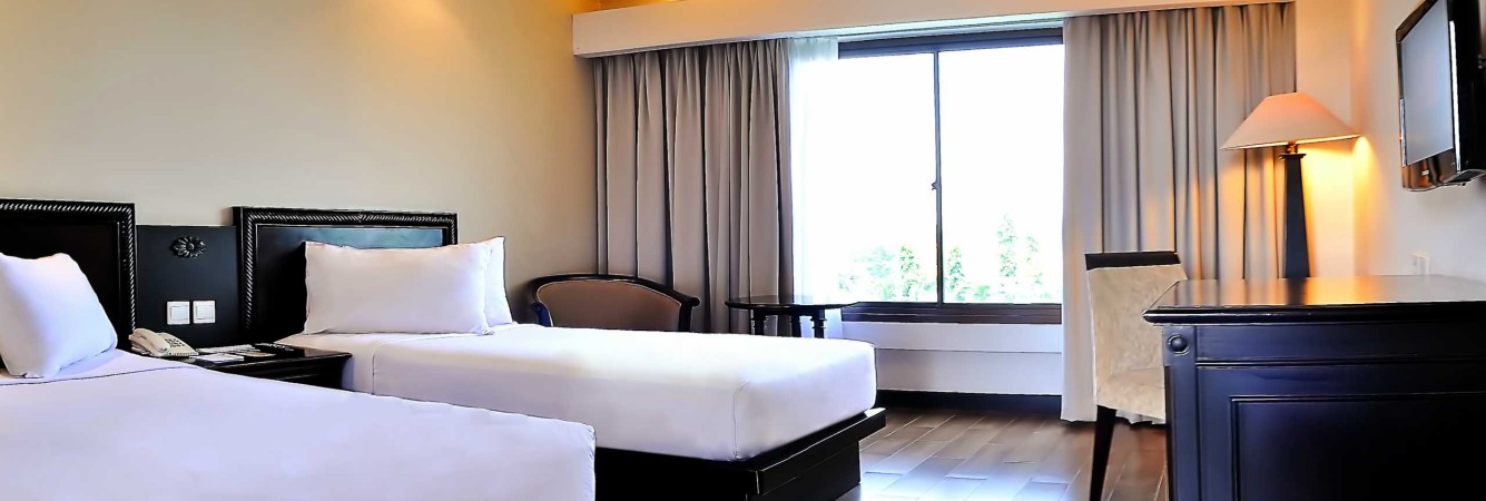 superior-twin-santika-cirebon-java-balitravel