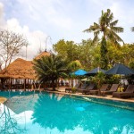 swimming-pool-hai-tide-beach-resort-balitravel