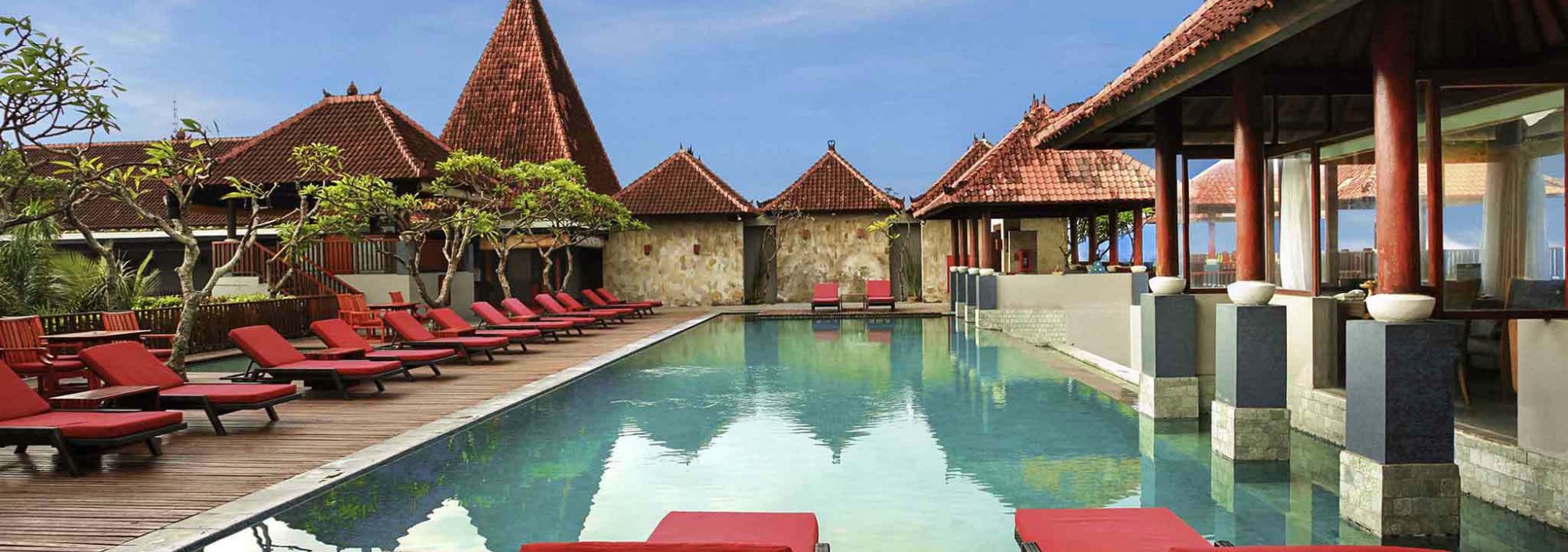 swimming-pool-mercure-kuta-balitravel
