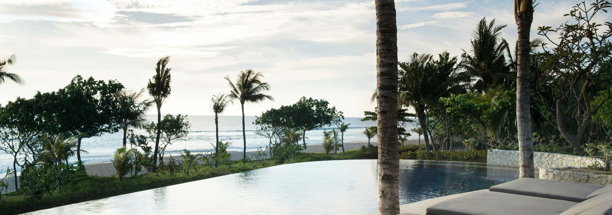 swimming-pool-padma-resort-legian-balitravel