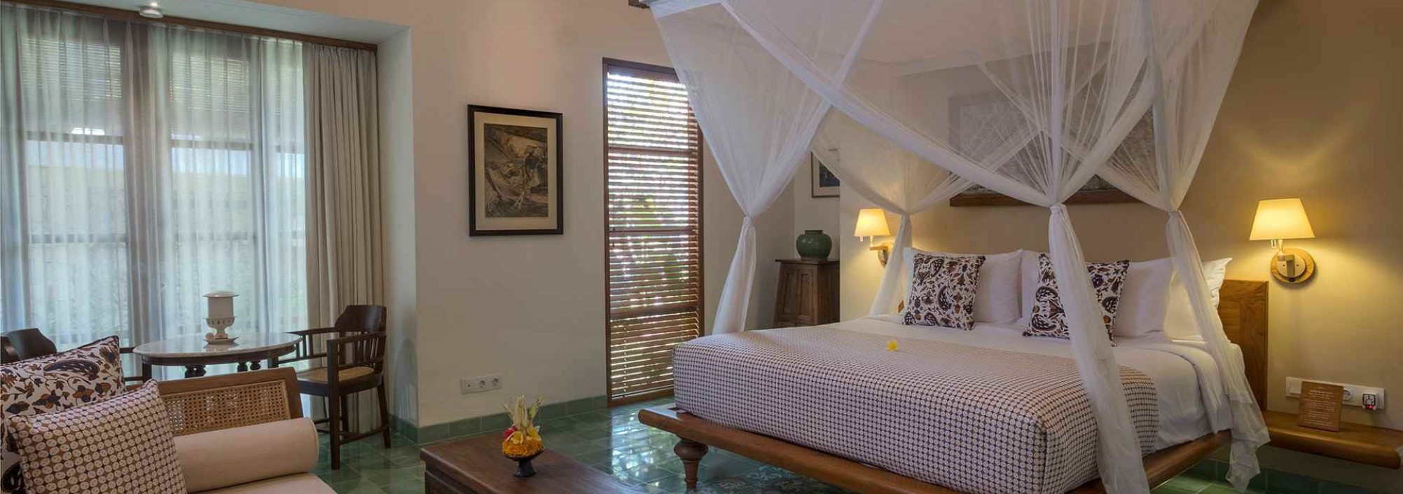 tandjung-sari-bungalow-bali-travel