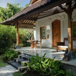 tandjung-sari-bungalow-balitravel