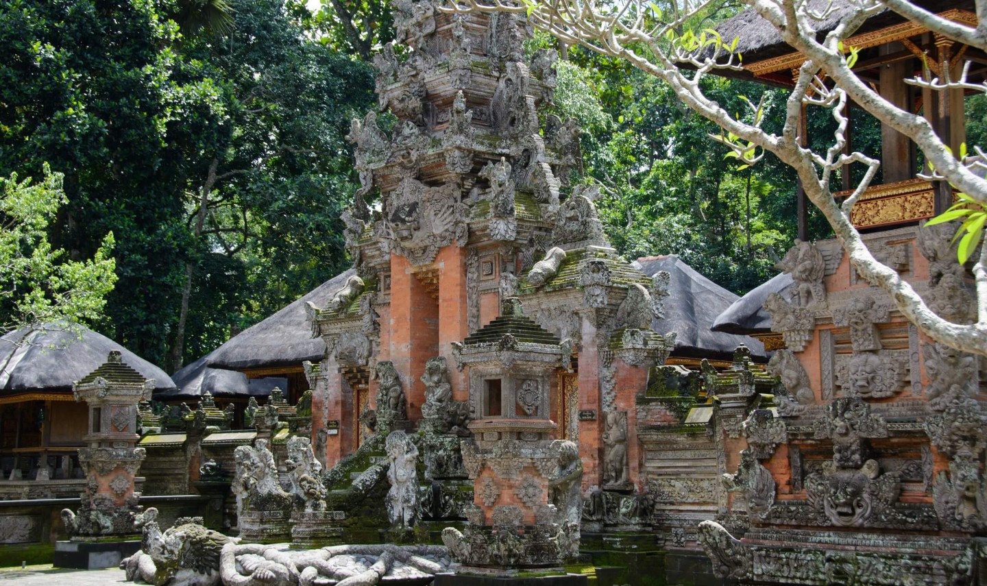 tempel-pura-dalem-agung-ubud-balitravel